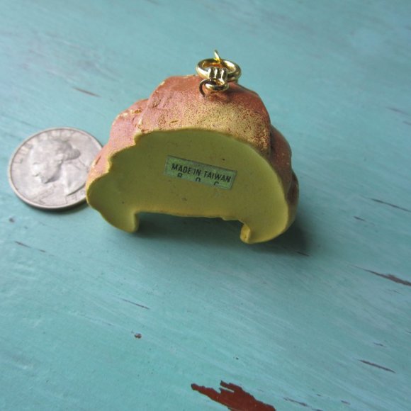 Vintage Cool Croissant zipper pull - Picture 8 of 12